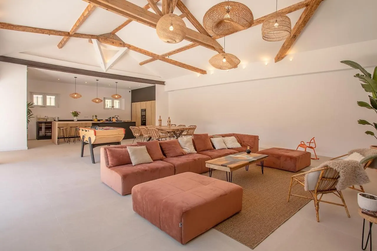 Villa De 300M² Proche De La Plage Saint-Raphael   Saint-Raphael (Var)