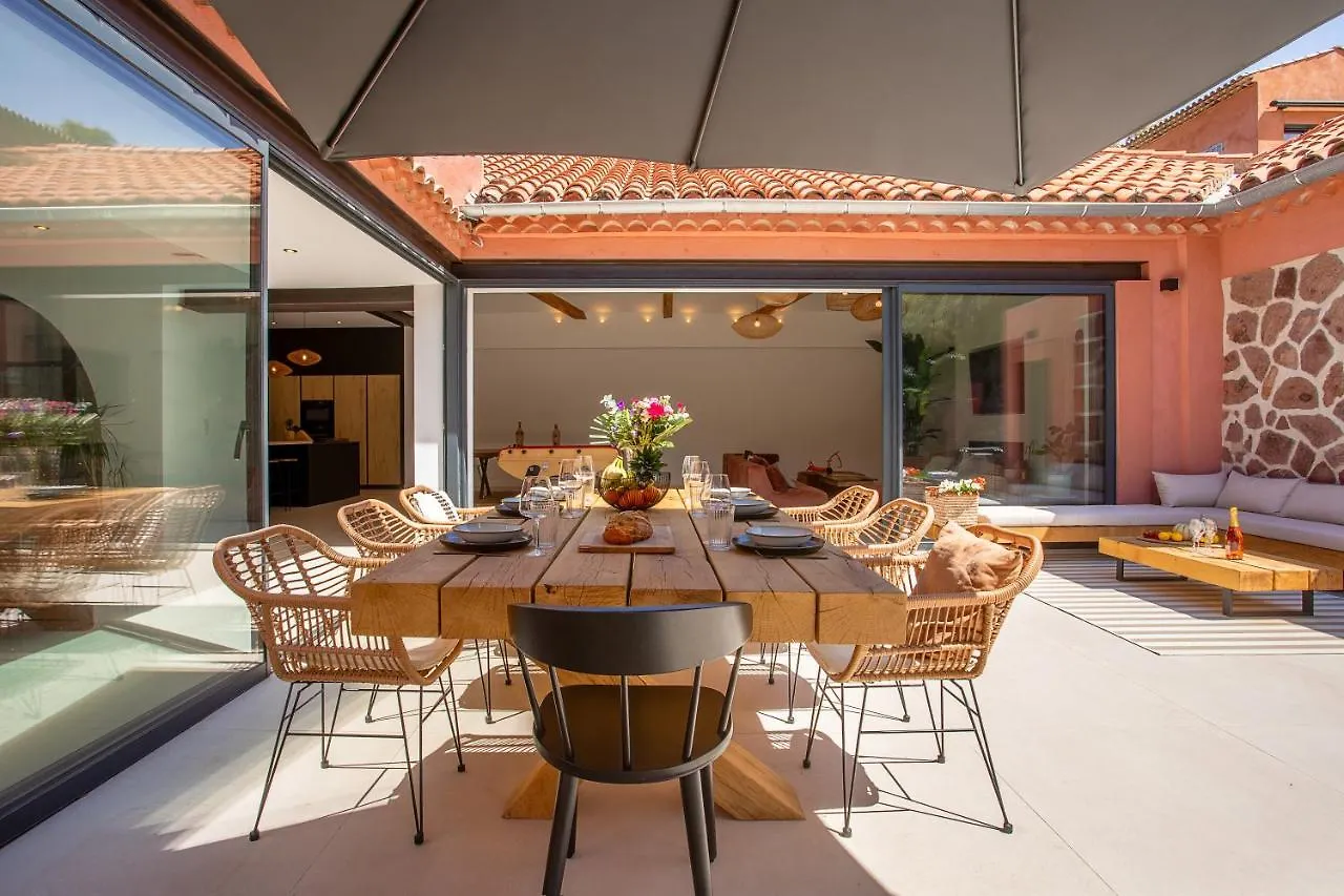 Villa De 300M² Proche De La Plage Saint-Raphael