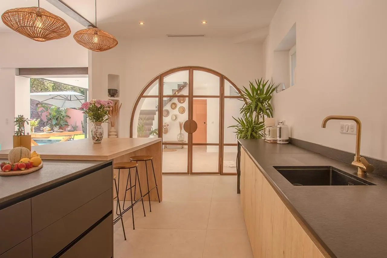 Villa De 300M² Proche De La Plage Saint-Raphael