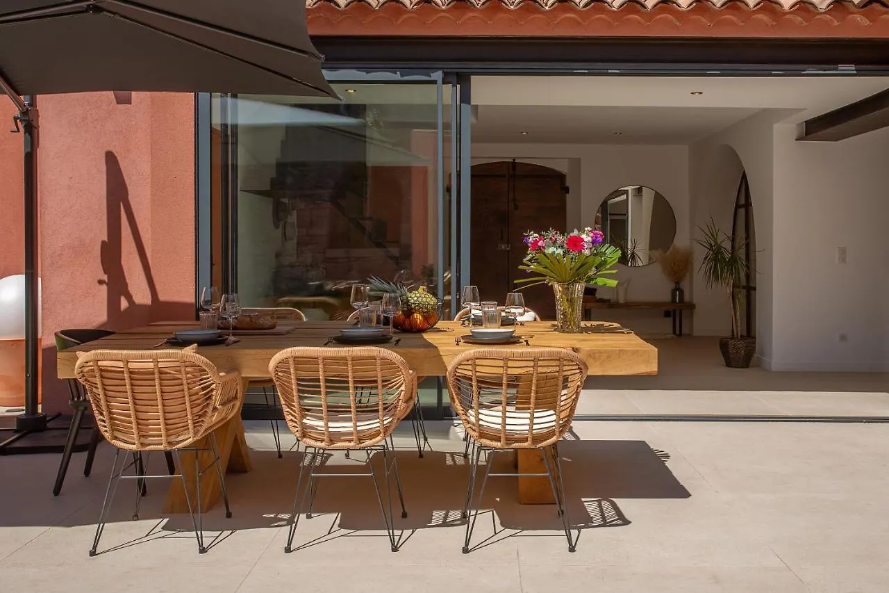 Villa De 300M² Proche De La Plage Saint-Raphael   Saint-Raphael (Var)