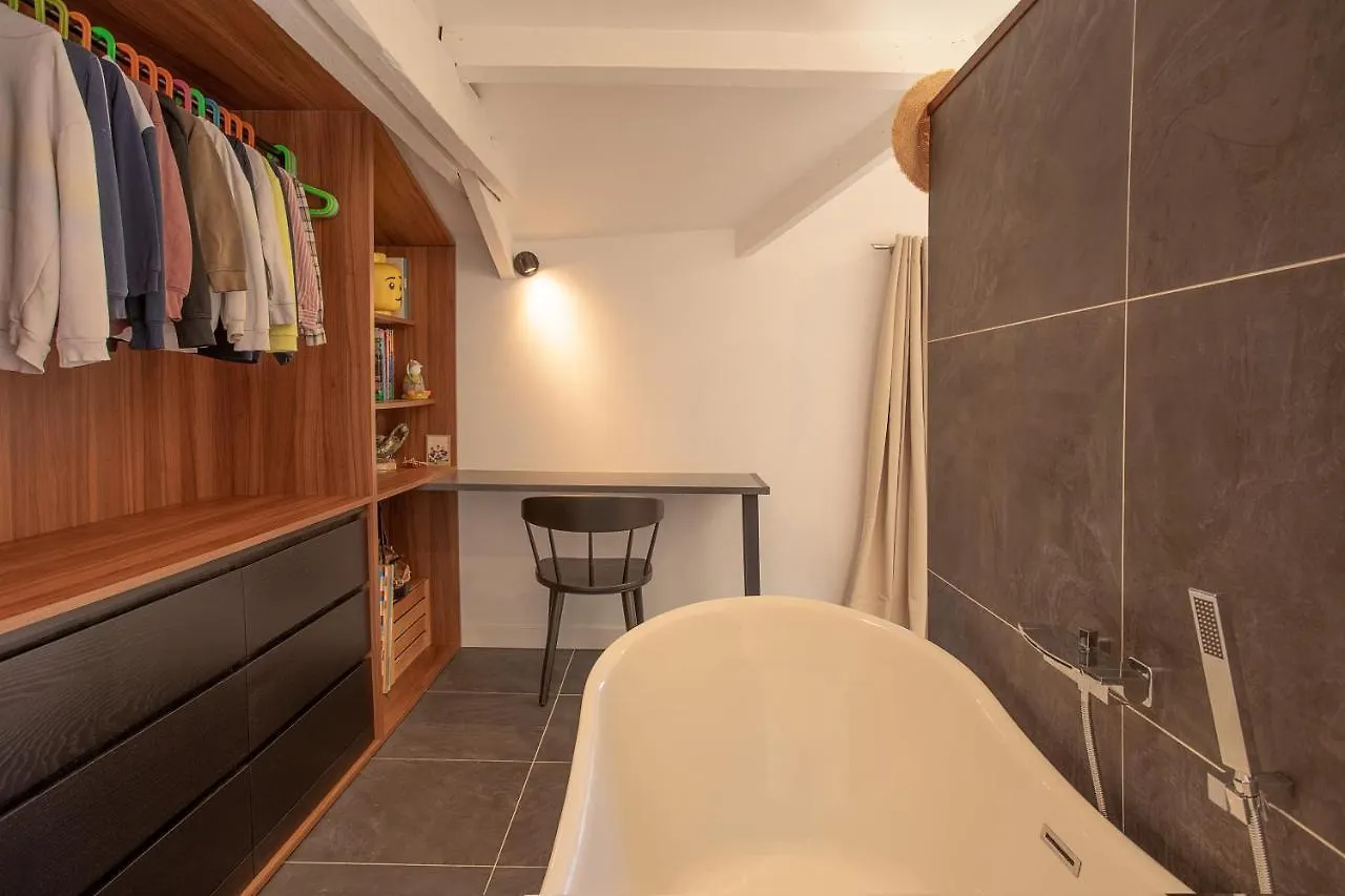 Villa De 300M² Proche De La Plage Saint-Raphael  0*, Saint-Raphael (Var) France